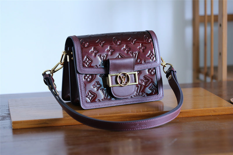 Ozarra Fashion Lu-Vi bags - 8125