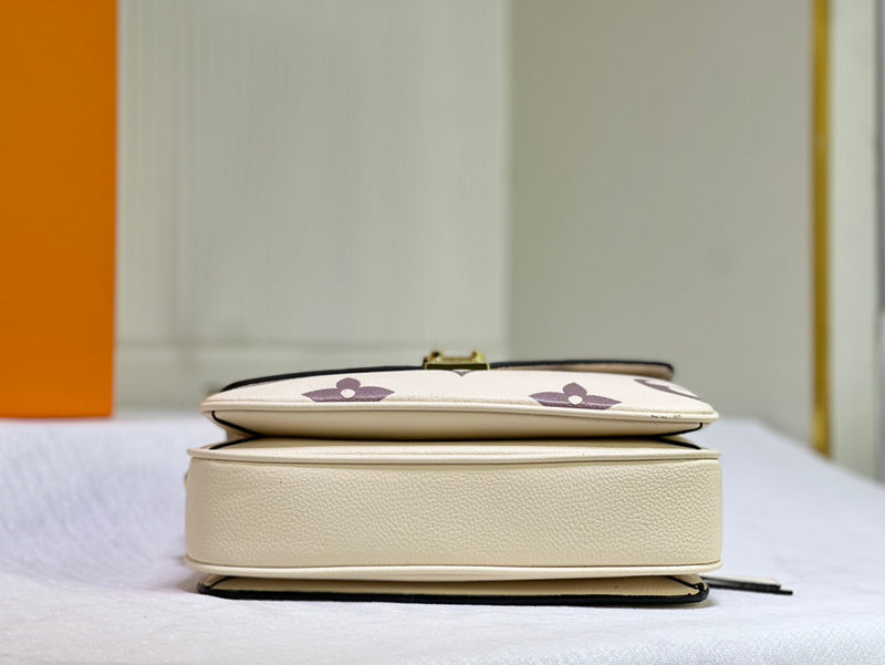 Ozarra - GUKI Women Bags - 1541
