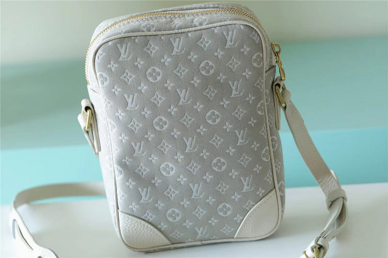 Ozarra Fashion Lu-Vi bags - 9895