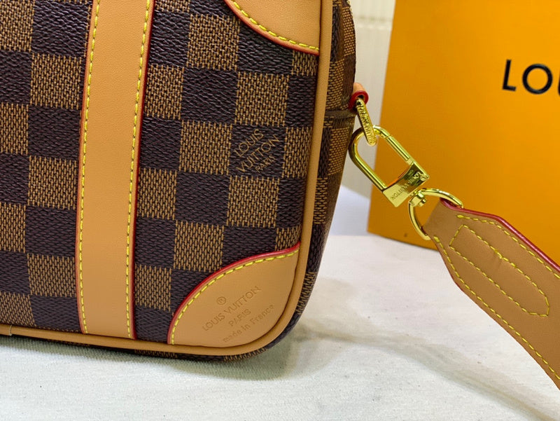 Ozarra - GUKI Women Bags - 2064