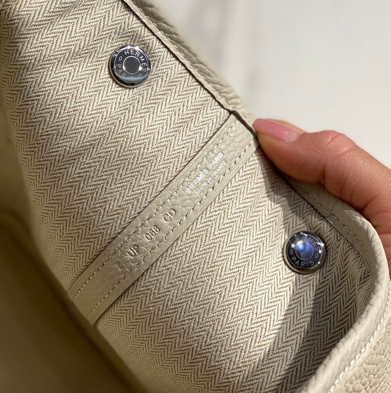 Ozarra - HMS Bags - 801