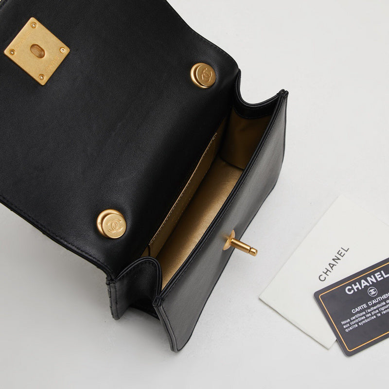 Ozarra - CHL Bags - 527
