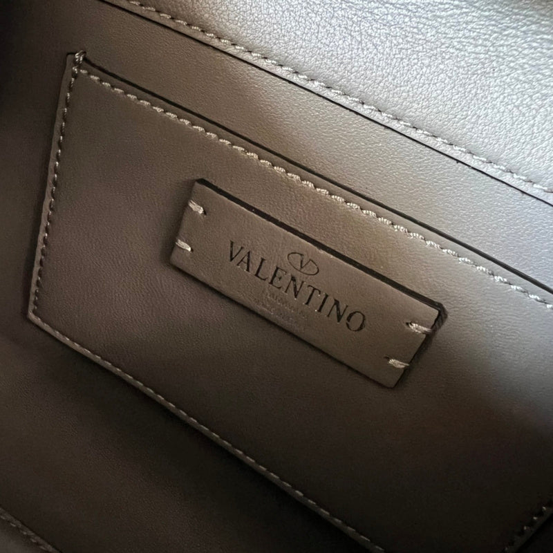 OZ - VEL Bags - 684