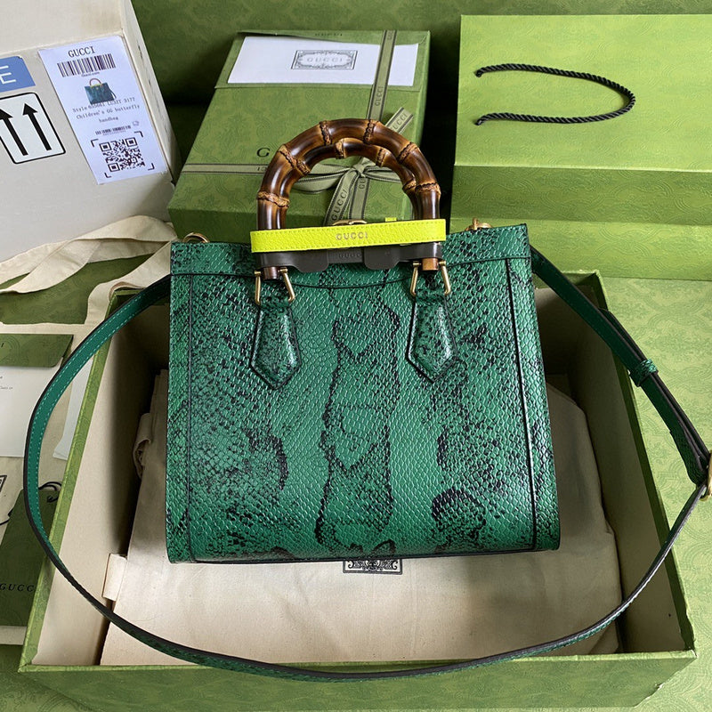 Ozarra - GUKI Bags - 1689