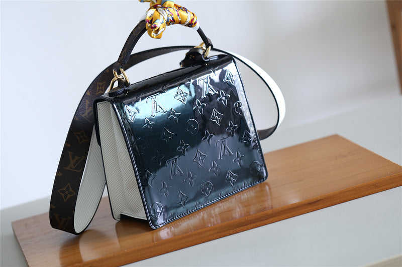 Ozarra Fashion Lu-Vi bags - 8047