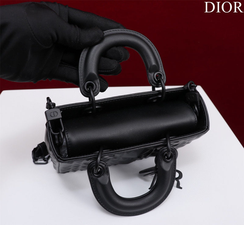 Ozarra - Dir Bags - 1662