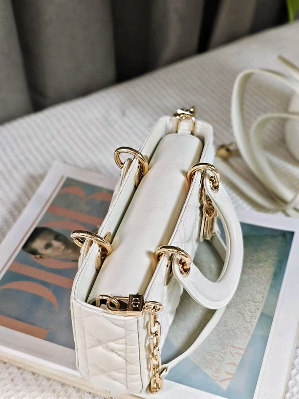 OZ - Dir Bags - 1064