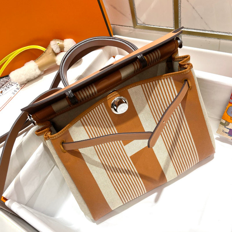 Ozarra - HMS Bags - 077