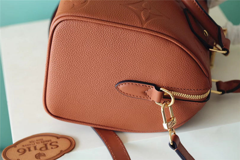 Ozarra - LUV Bags - 519
