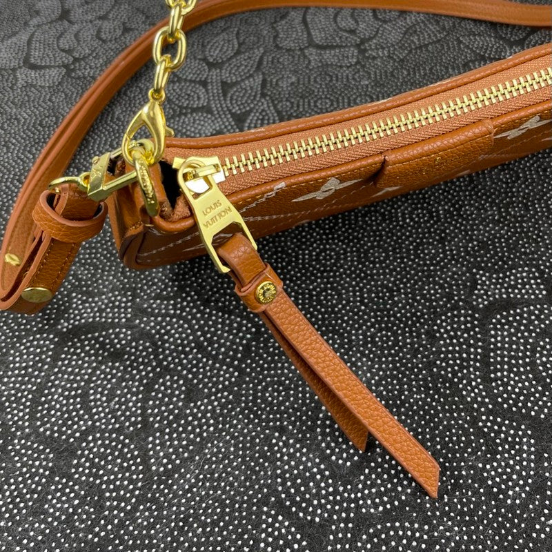 Ozarra - GUKI Women Bags - 1967