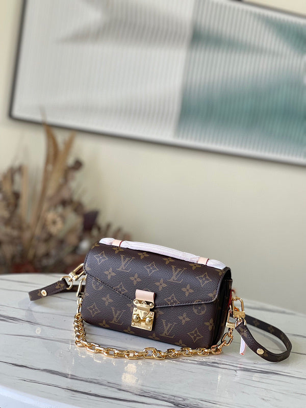 Fashion Lu-Vi bags - 4459