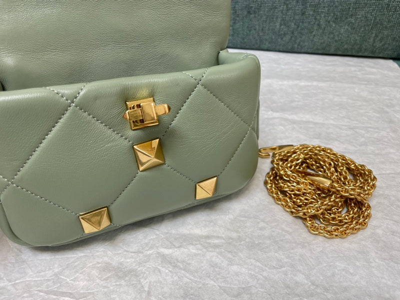 OZ - VEL Bags - 587