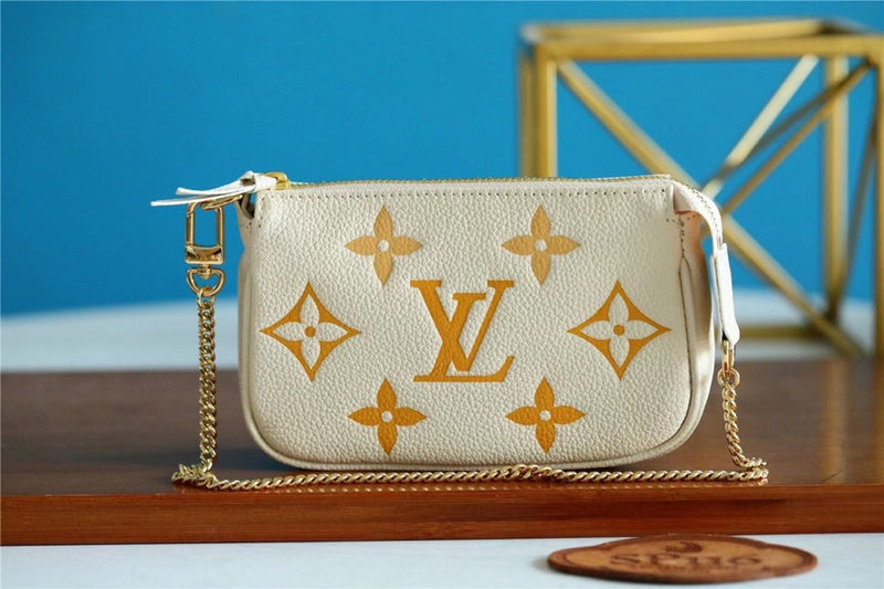 Ozarra Fashion Lu-Vi bags - 8835