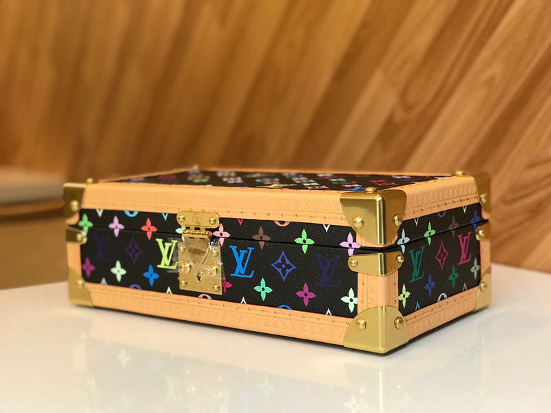 Ozarra Fashion Lu-Vi bags - 9500