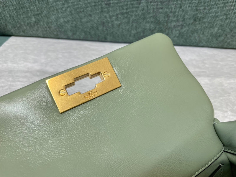 OZ - VEL Bags - 587
