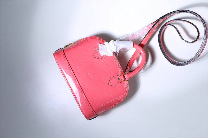 Ozarra Fashion Lu-Vi bags - 8302