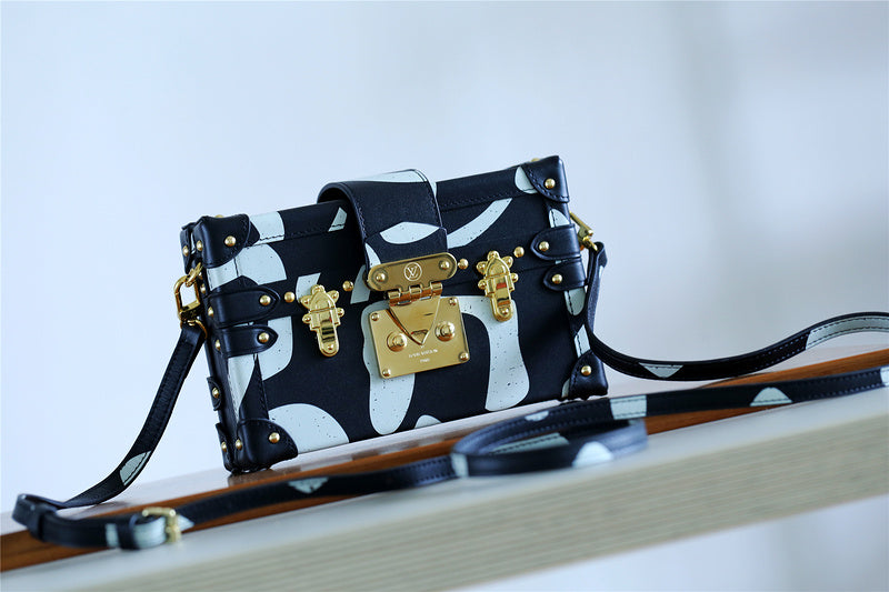 Ozarra Fashion Lu-Vi bags - 8207