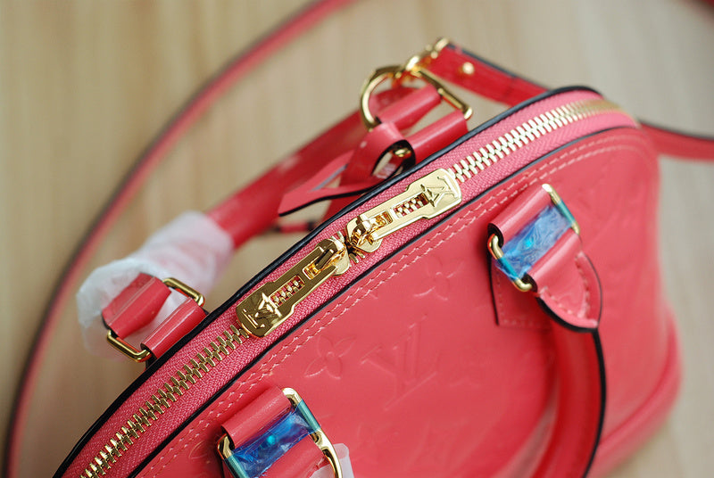 Ozarra Fashion Lu-Vi bags - 8275