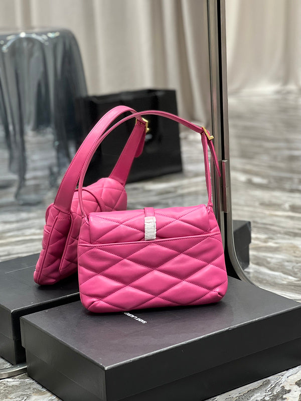 OZ - SLY Bags - 900
