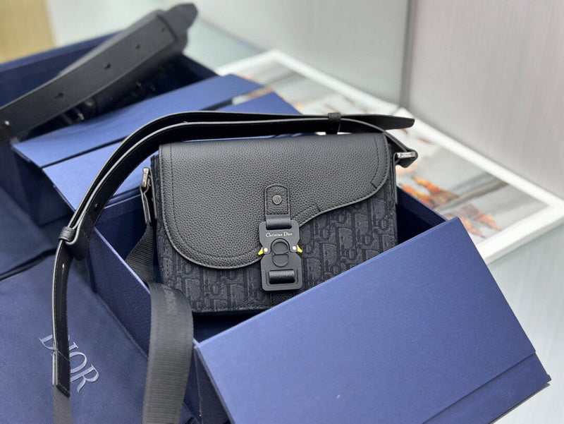 Ozarra - Dir Bags - 528
