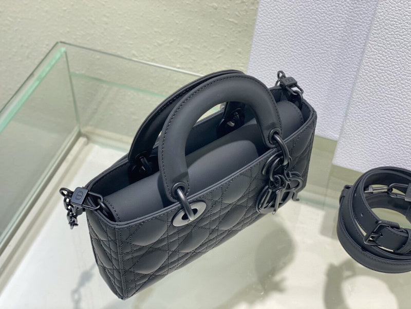 Ozarra - Dir Bags - 695