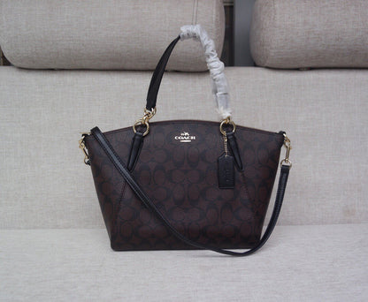 Ozarra - CAH Bags - 673