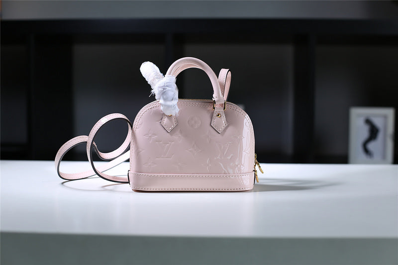 Ozarra Fashion Lu-Vi bags - 8300