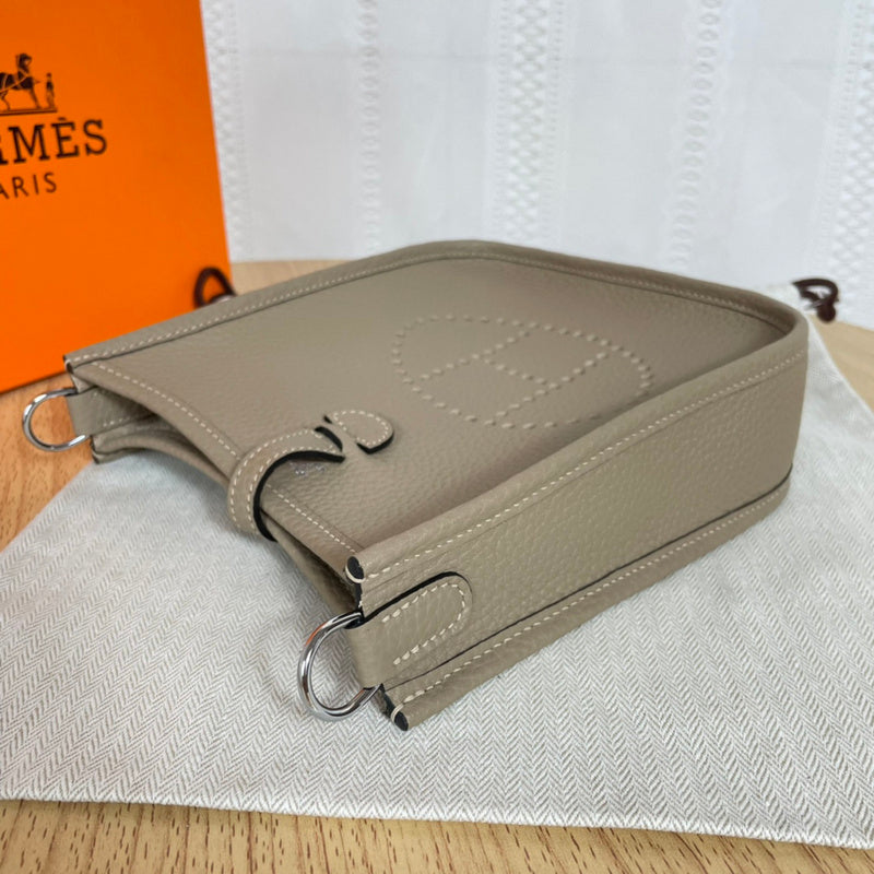 Ozarra - HMS Bags - 933