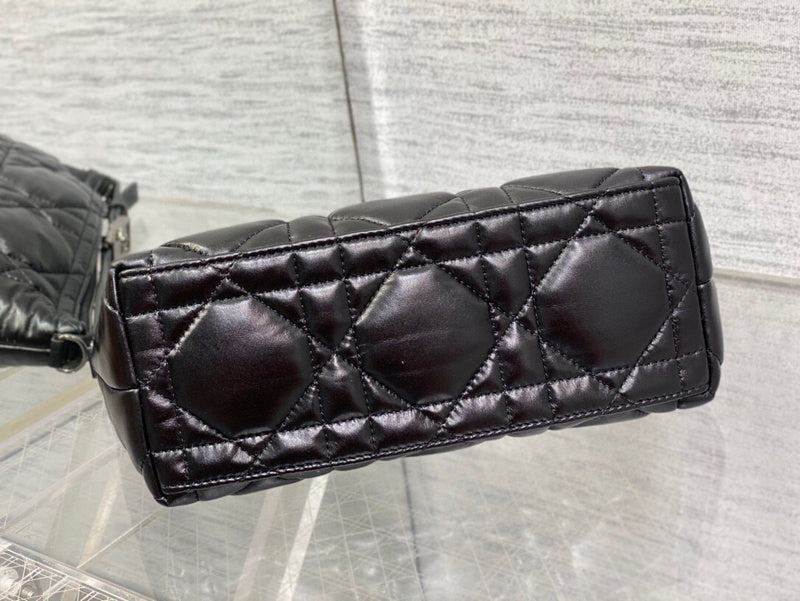 Ozarra - Dir Bags - 560