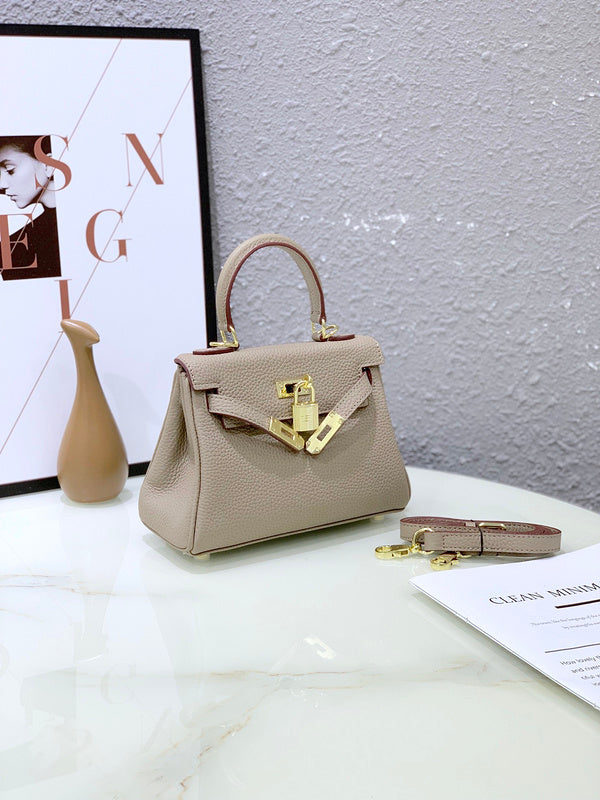 Ozarra - HMS Bags - 547