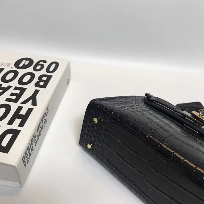 Ozarra - HMS Bags - 787