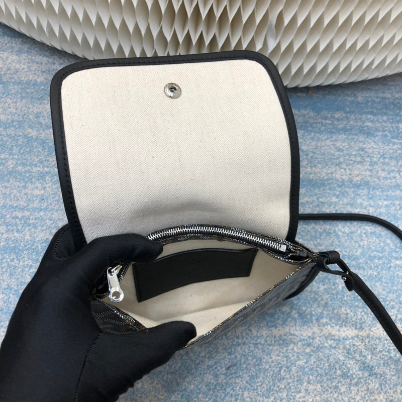 Ozarra - GOD Bags - 978