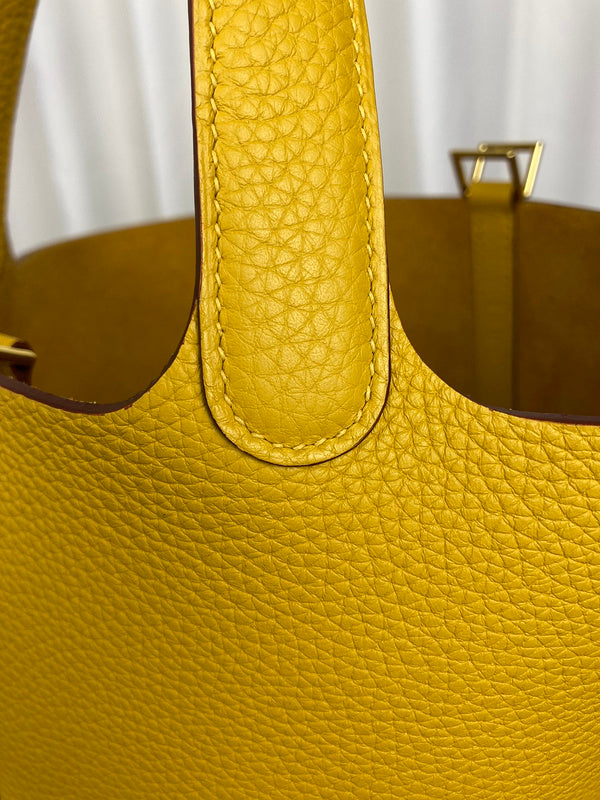 Ozarra - HMS Bags - 027
