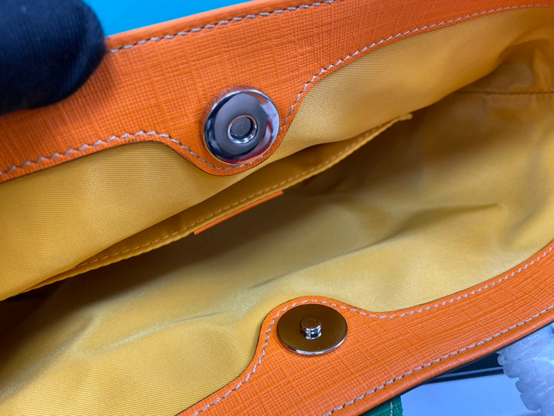 Ozarra - GUKI Bags - 2197