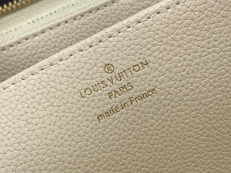 Fashion Lu-Vi bags - 2739
