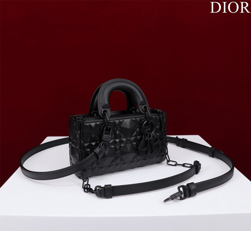 Ozarra - Dir Bags - 1662
