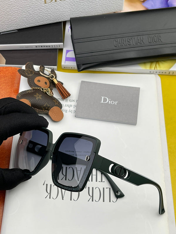 OZ - Dir Sunglasses - 153