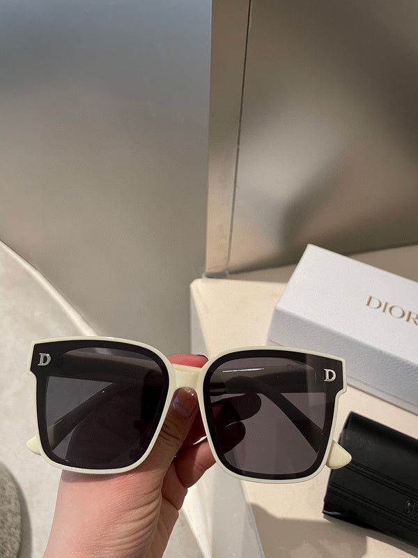 OZ - Dir Sunglasses - 022