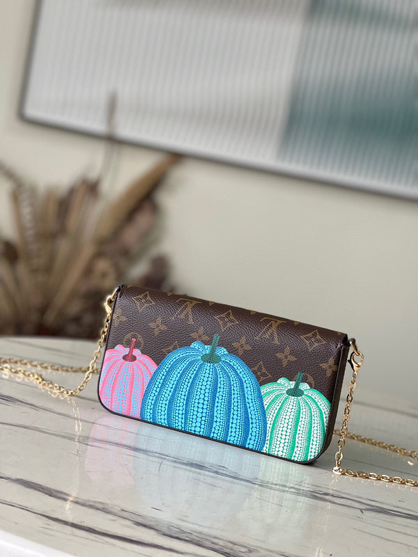 Fashion Lu-Vi bags - 4093
