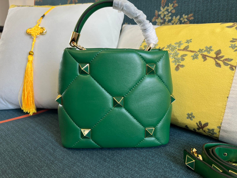 OZ - VEL Bags - 1055