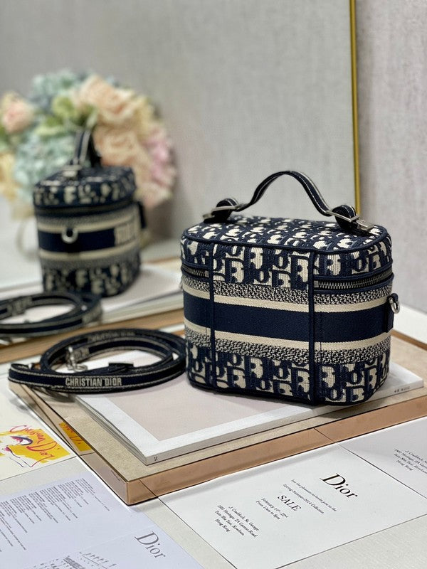 Ozarra - Dir Bags - 1960