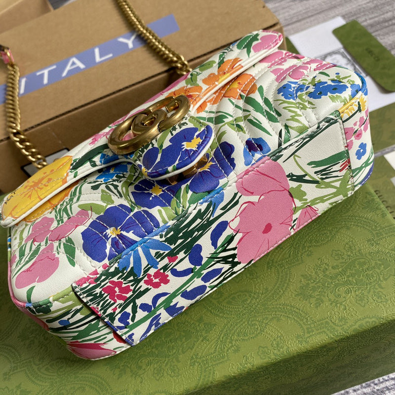 Ozarra - GUKI Bags - 1957