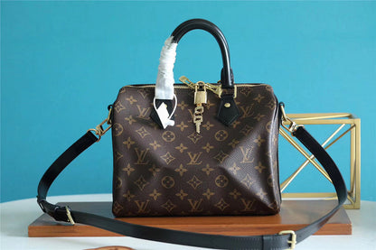 Ozarra Fashion Lu-Vi bags - 8153