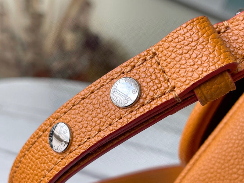 Fashion Lu-Vi bags - 5403