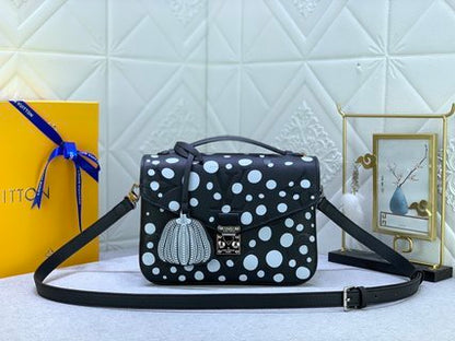 Ozarra - GUKI Women Bags - 1609