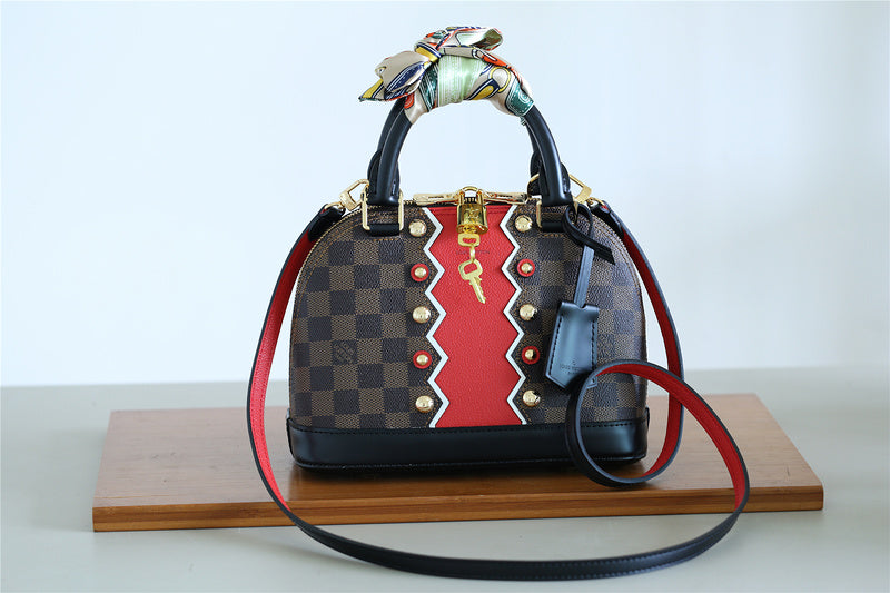 Ozarra Fashion Lu-Vi bags - 8262