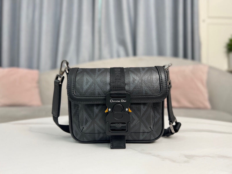 Ozarra - Dir Bags - 611