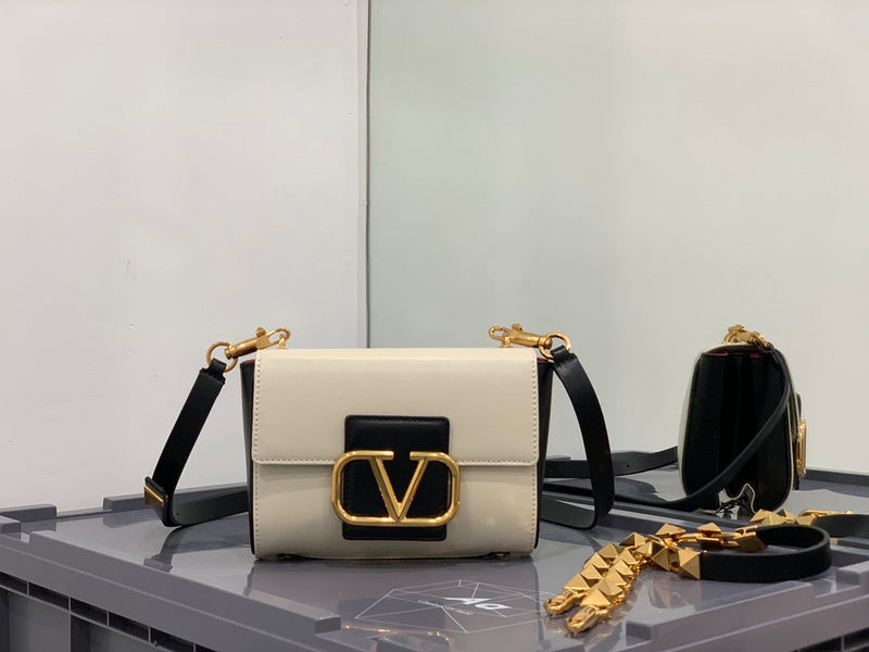 OZ - VEL Bags - 1435