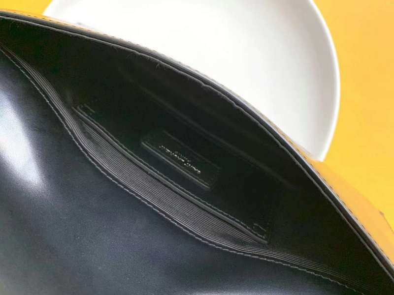 Ozarra - SLY Bags 003