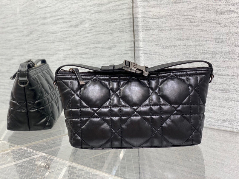Ozarra - Dir Bags - 560